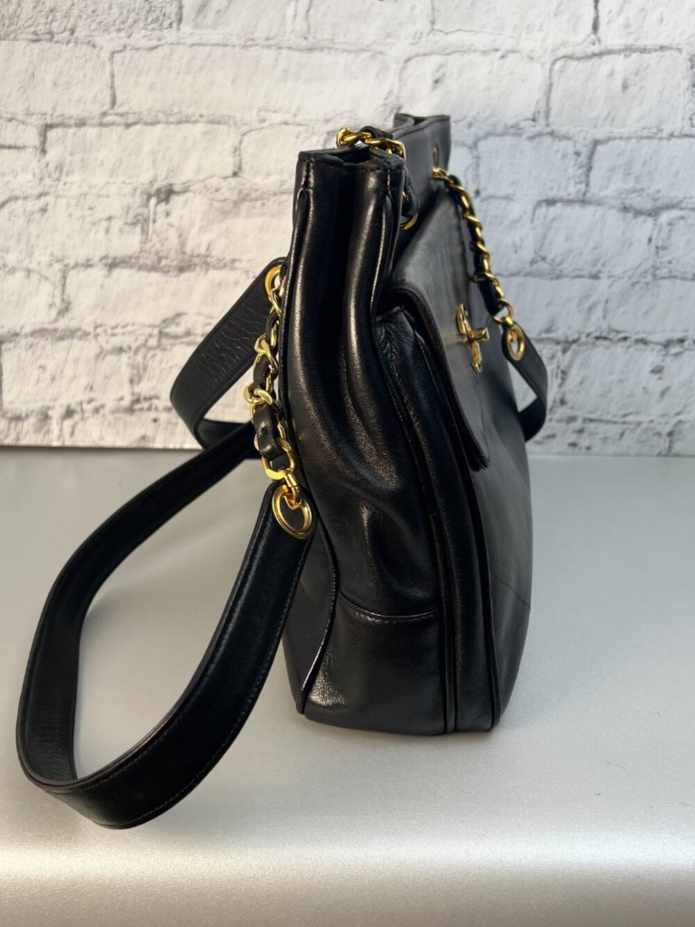 Chanel CC Flap Shopping Tote (1994) - Picture 4 of 5
